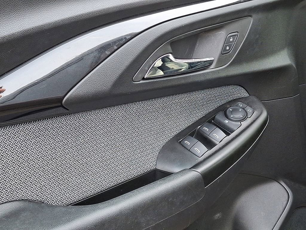 Used 2023 Chevrolet TrailBlazer LT w/ Convenience Package image 11