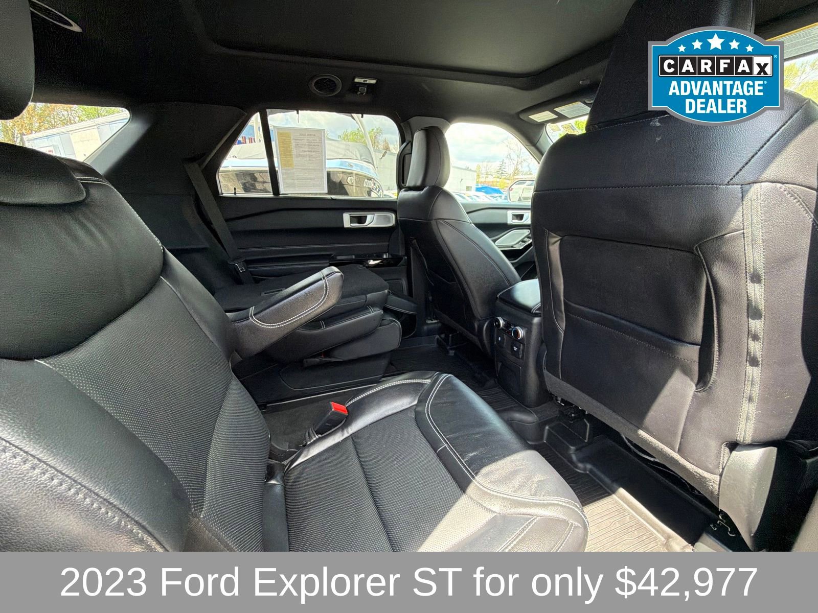 Used 2023 Ford Explorer ST w/ Equipment Group 401A AWD/4WD image 14