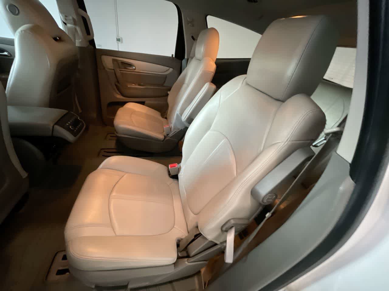Used 2017 Chevrolet Traverse LT AWD/4WD image 22