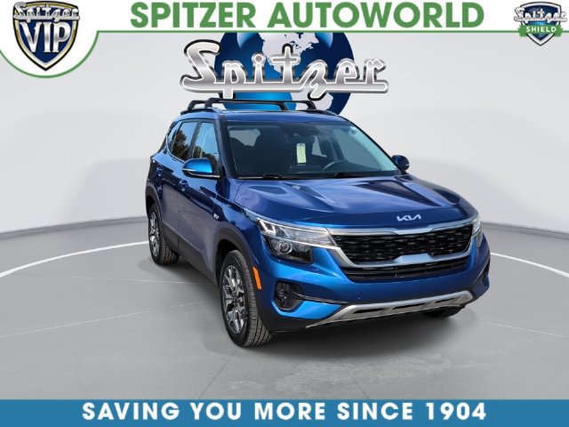 Used 2023 Kia Seltos EX AWD/4WD image 4