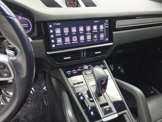 Used 2023 Porsche Cayenne Platinum Edition AWD/4WD image 20