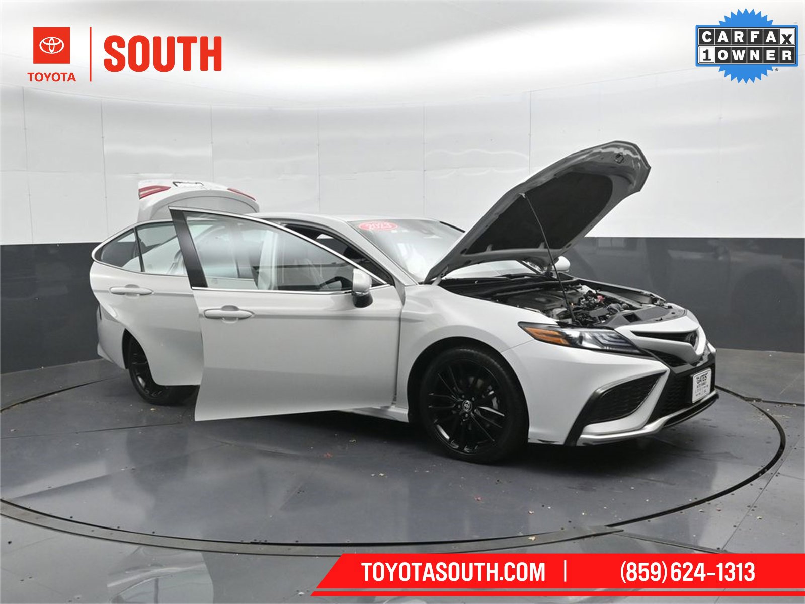 Used 2023 Toyota Camry XSE image 52