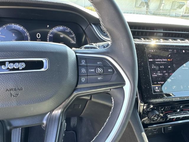 Used 2025 Jeep Grand Cherokee L Altitude image 29