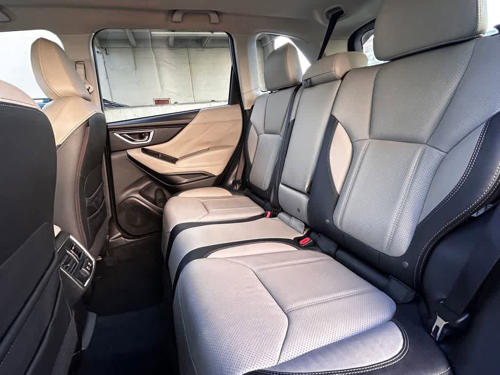 Used 2019 Subaru Forester Limited AWD/4WD image 14