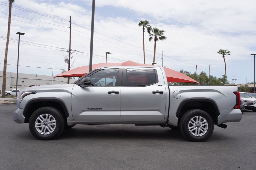 Used 2026 Toyota Tundra SR5 w/ SR5 Convenience Package AWD/4WD image 2