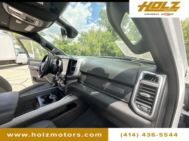 Used 2022 RAM 1500 Big Horn AWD/4WD image 29