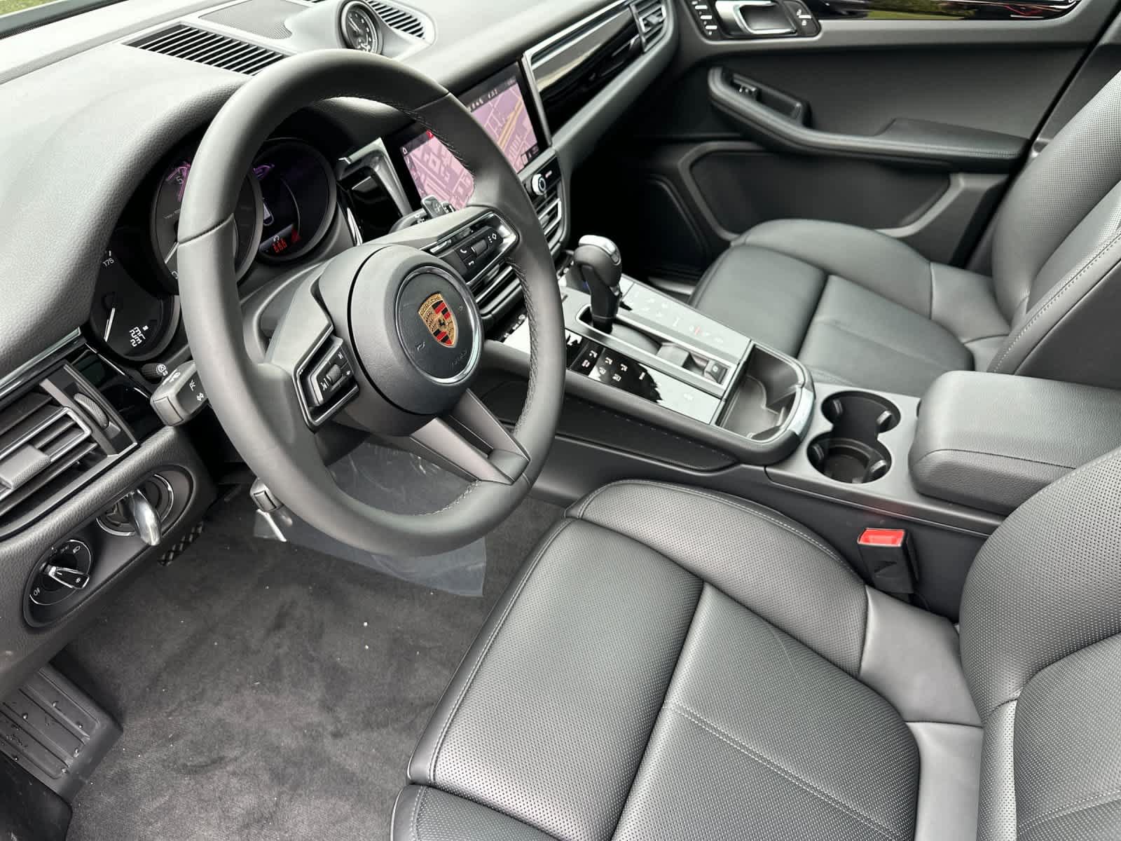 New 2026 Porsche Macan S AWD/4WD image 4