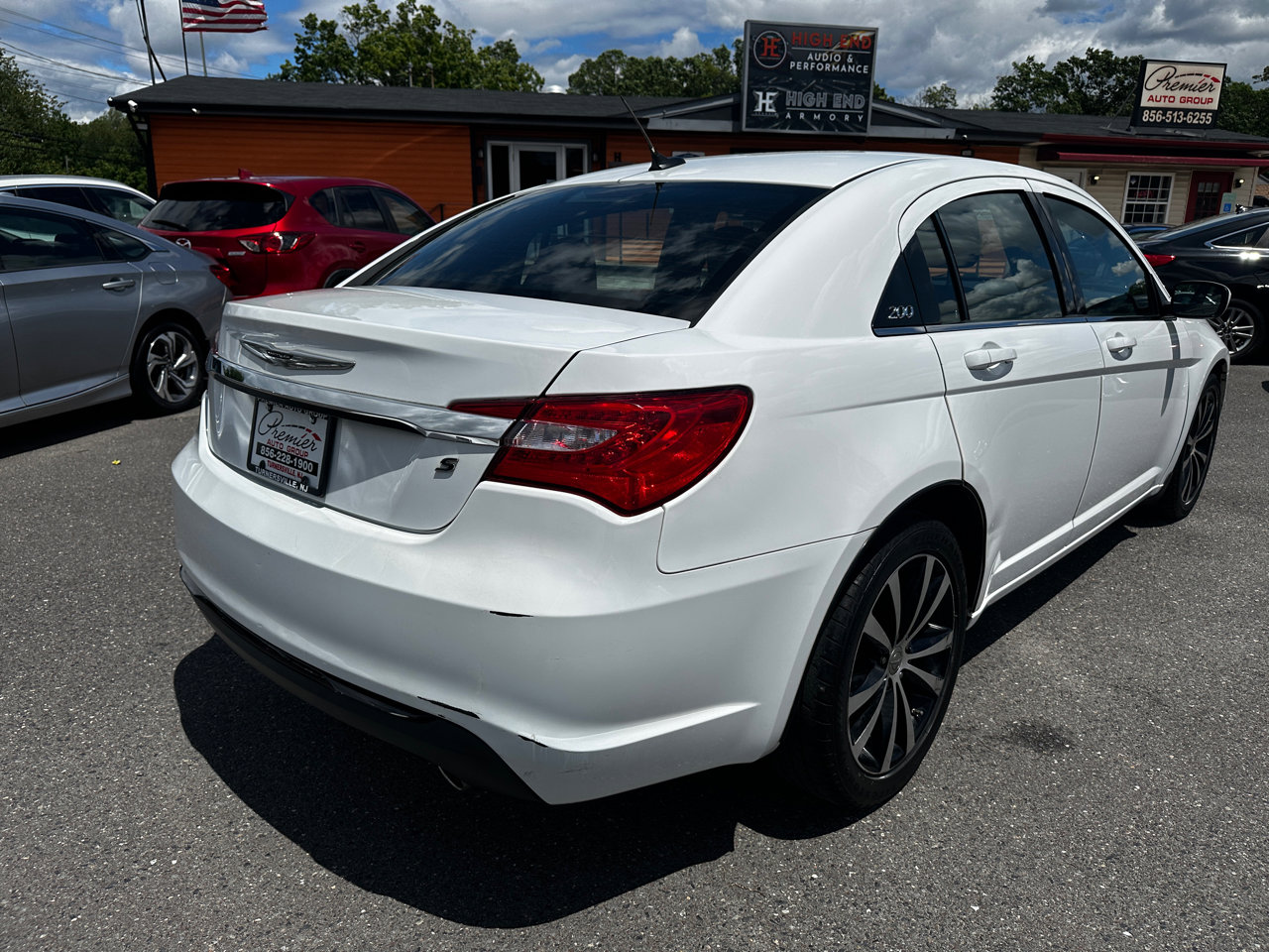 Used 2013 Chrysler 200 Touring w/ S Exterior Appearance Pkg image 5