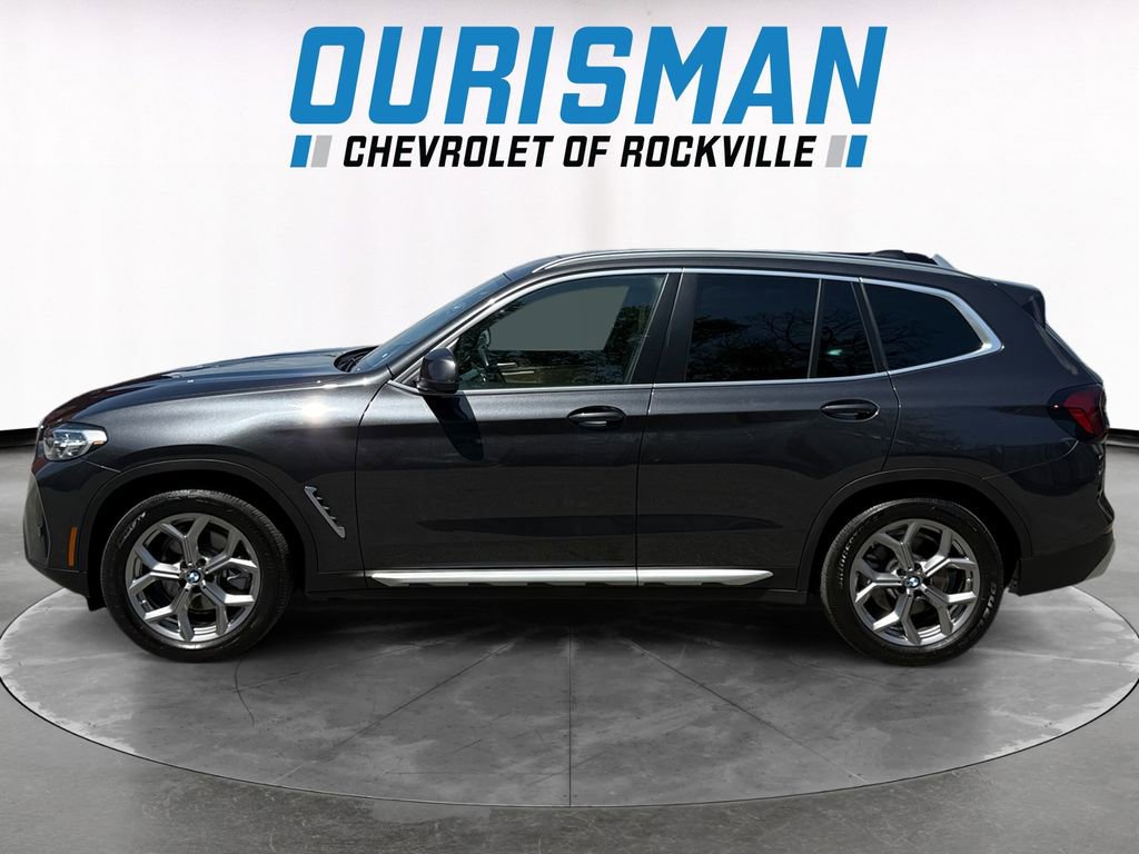 Used 2022 BMW X3 xDrive30i w/ Convenience Package AWD/4WD image 3