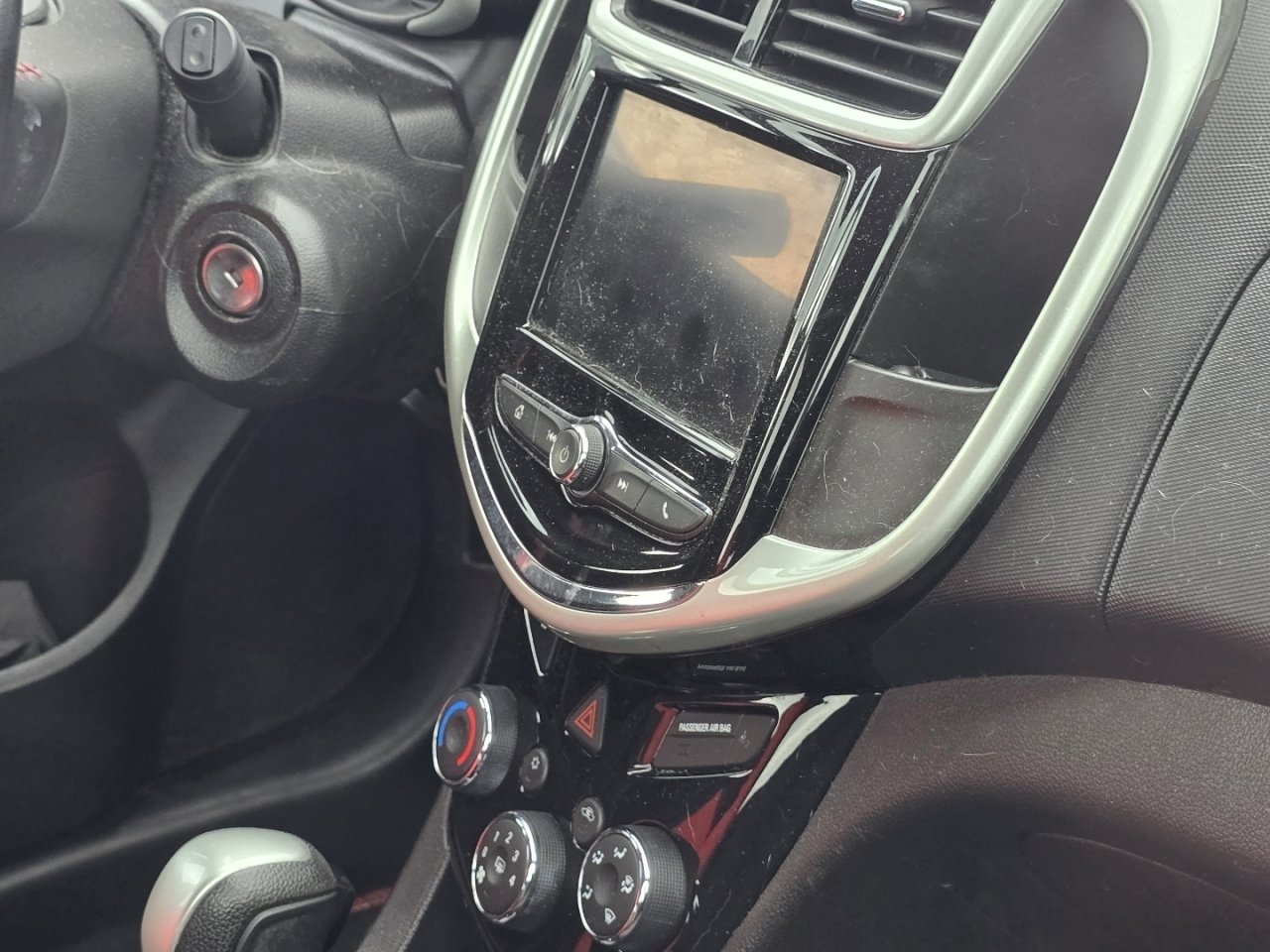 Used 2020 Chevrolet Sonic LT image 15