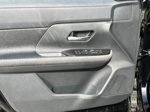 New 2026 Nissan Kicks SV w/ Cold Weather Package image 9