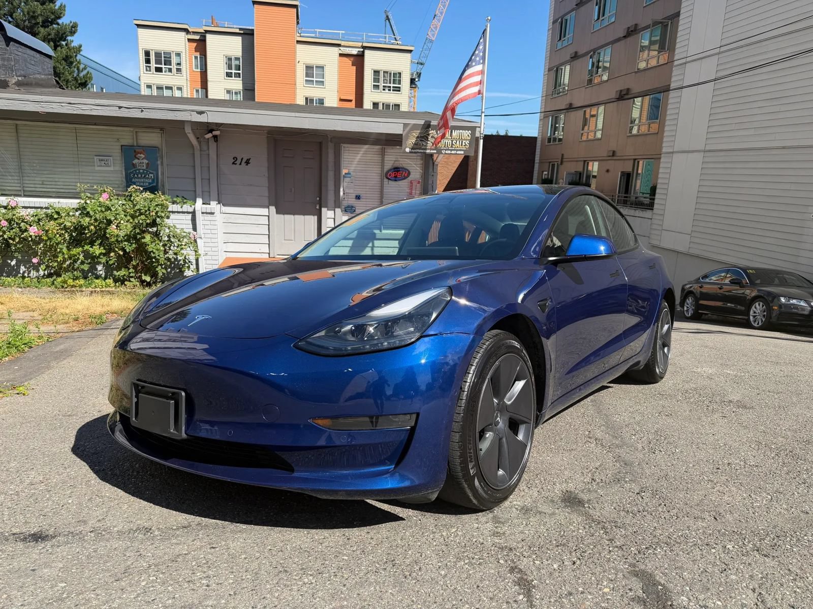 Used 2022 Tesla Model 3 Long Range AWD/4WD image 2