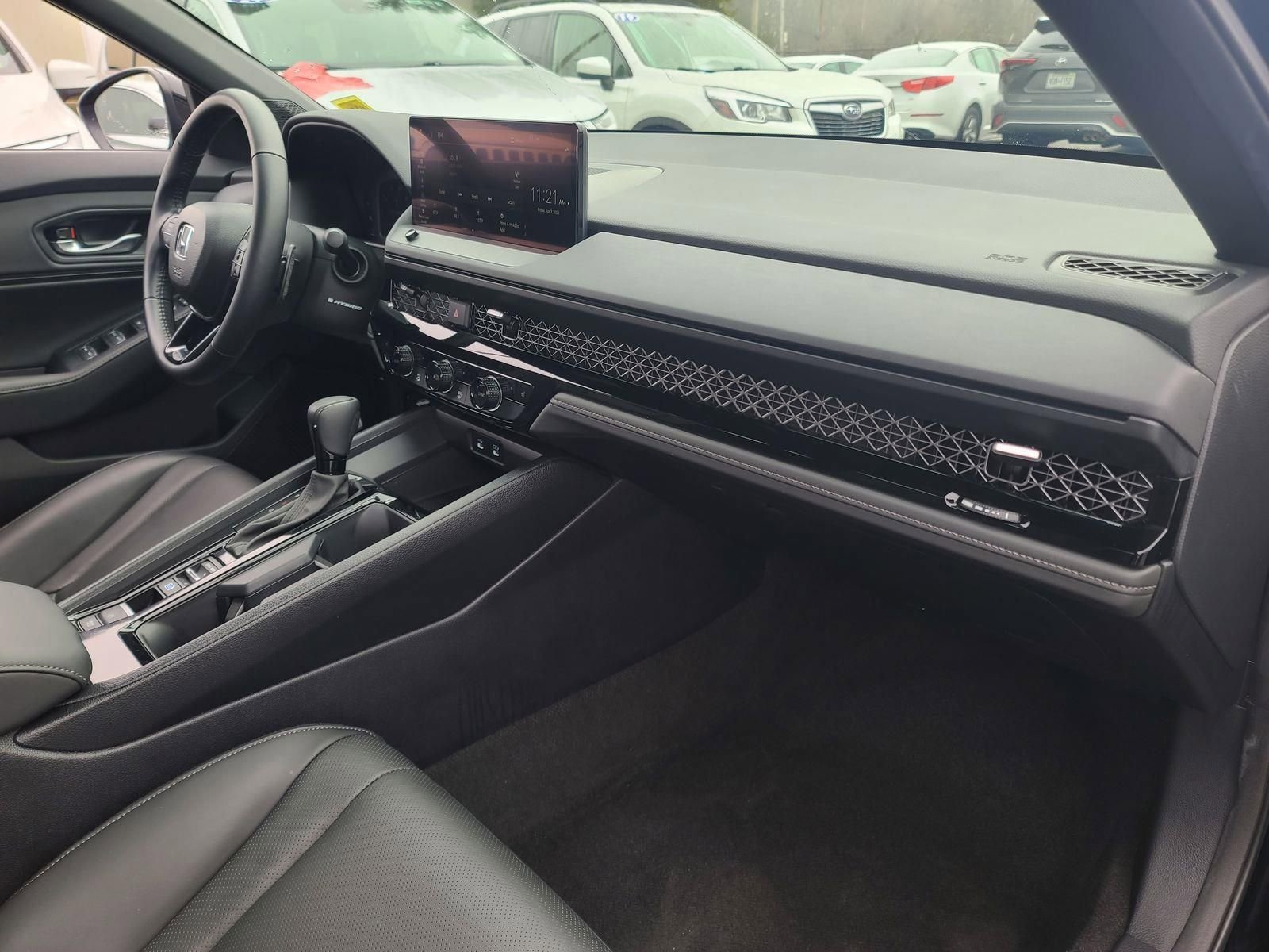 Used 2025 Honda Accord Sport image 24