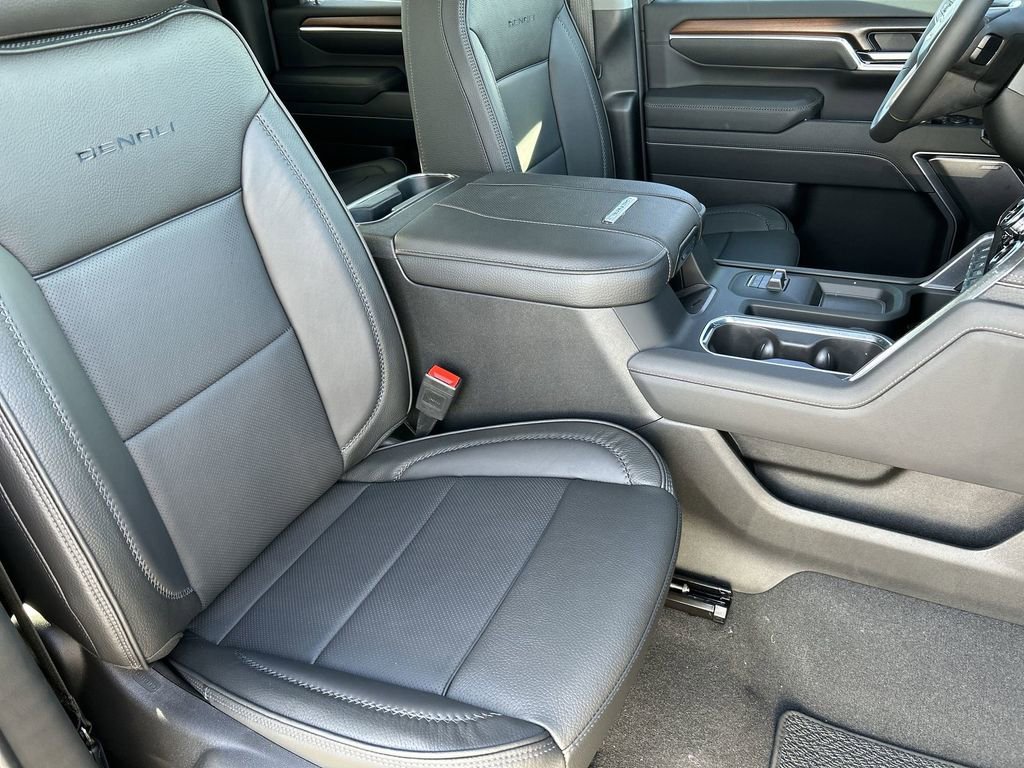 New 2025 GMC Sierra 2500 Denali w/ Denali Reserve Package AWD/4WD image 28