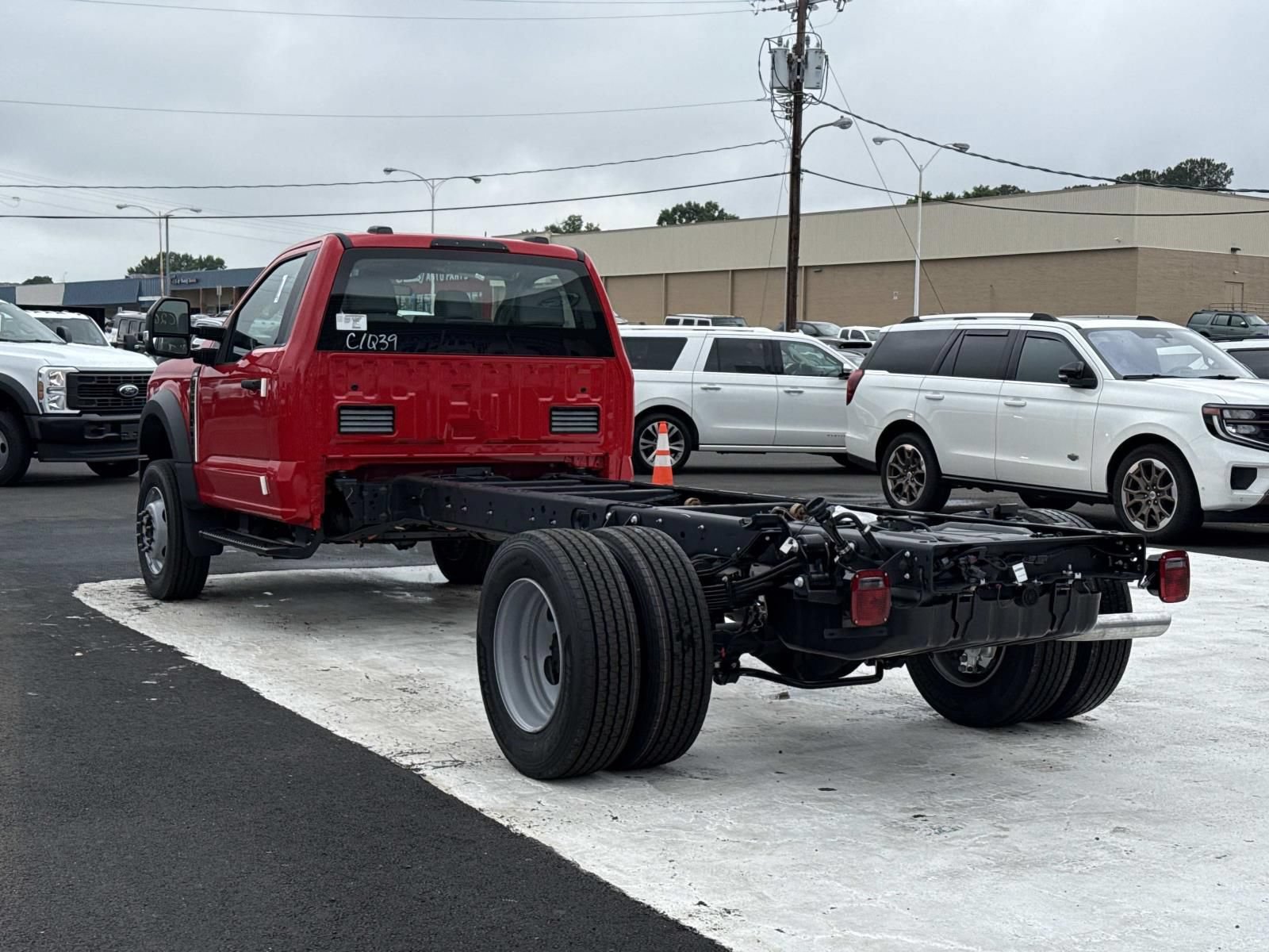 New 2026 Ford F600 2WD Regular Cab Super Duty image 5