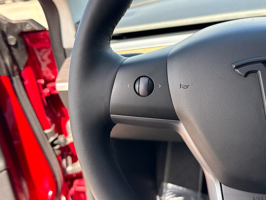 Used 2022 Tesla Model 3 Performance AWD/4WD image 15