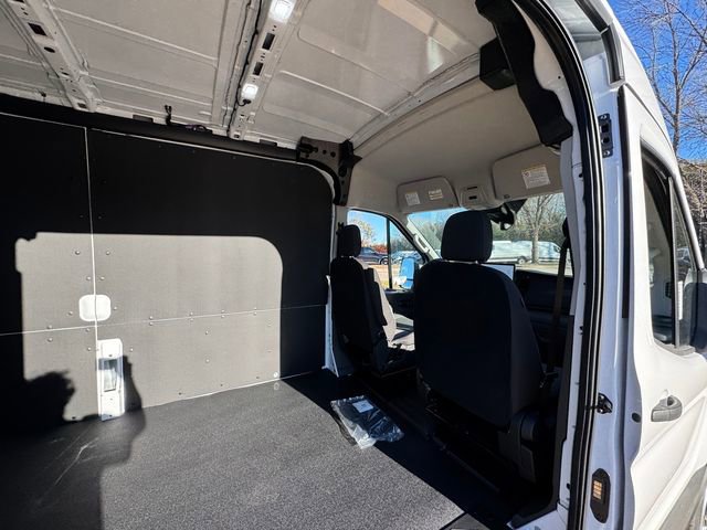 New 2026 Ford Transit 250 148 Medium Roof Extended AWD w/ Load Area Protection Package image 12