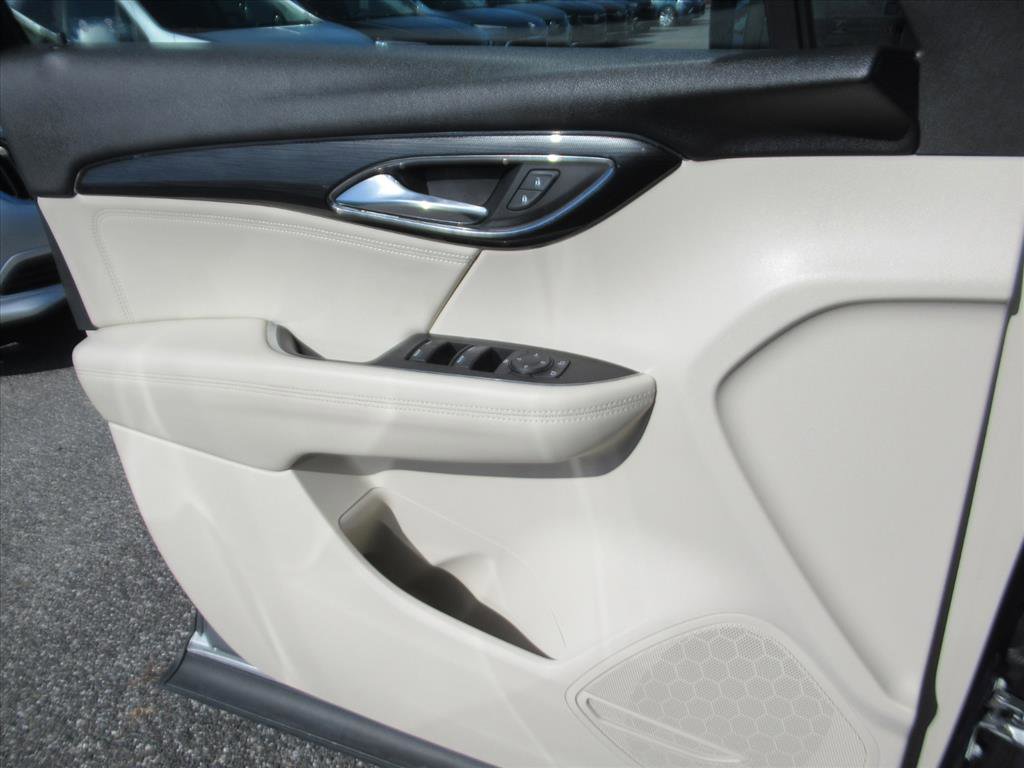 Used 2023 Buick Envision Preferred image 24