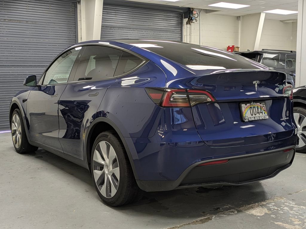 Used 2023 Tesla Model Y Long Range image 6