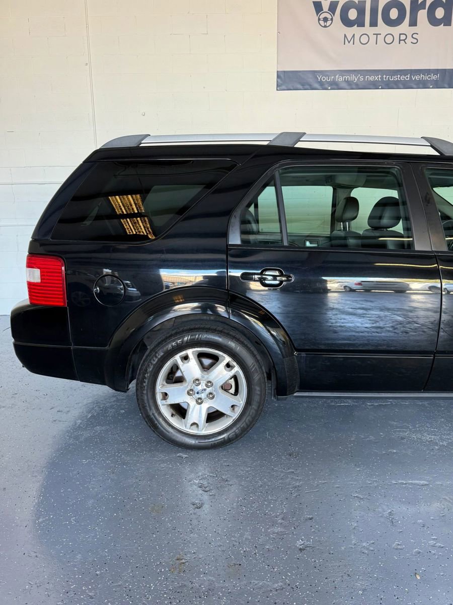 Used 2006 Ford Freestyle Limited image 12