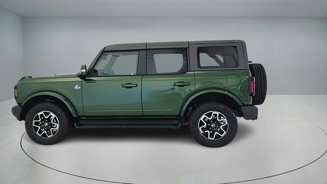New 2025 Ford Bronco Outer Banks image 4