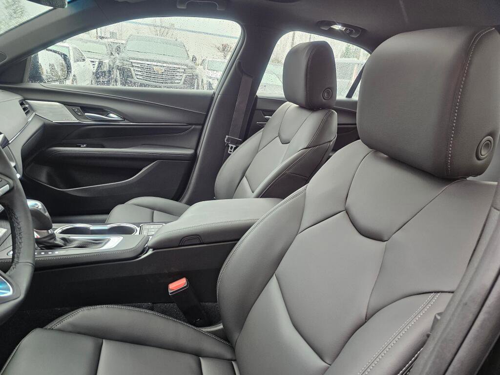 New 2026 Cadillac CT4 Luxury image 28