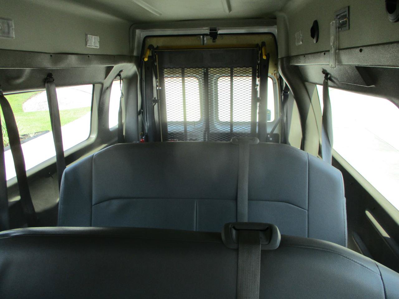 Used 2013 Ford E-250 and Econoline 250 Extended w/ PWR Group RWD image 22