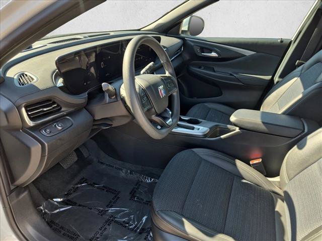 Used 2026 Buick Envista Preferred FWD image 10