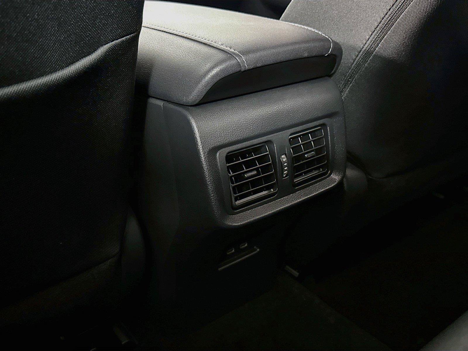Certified 2023 Toyota Venza LE AWD/4WD image 33