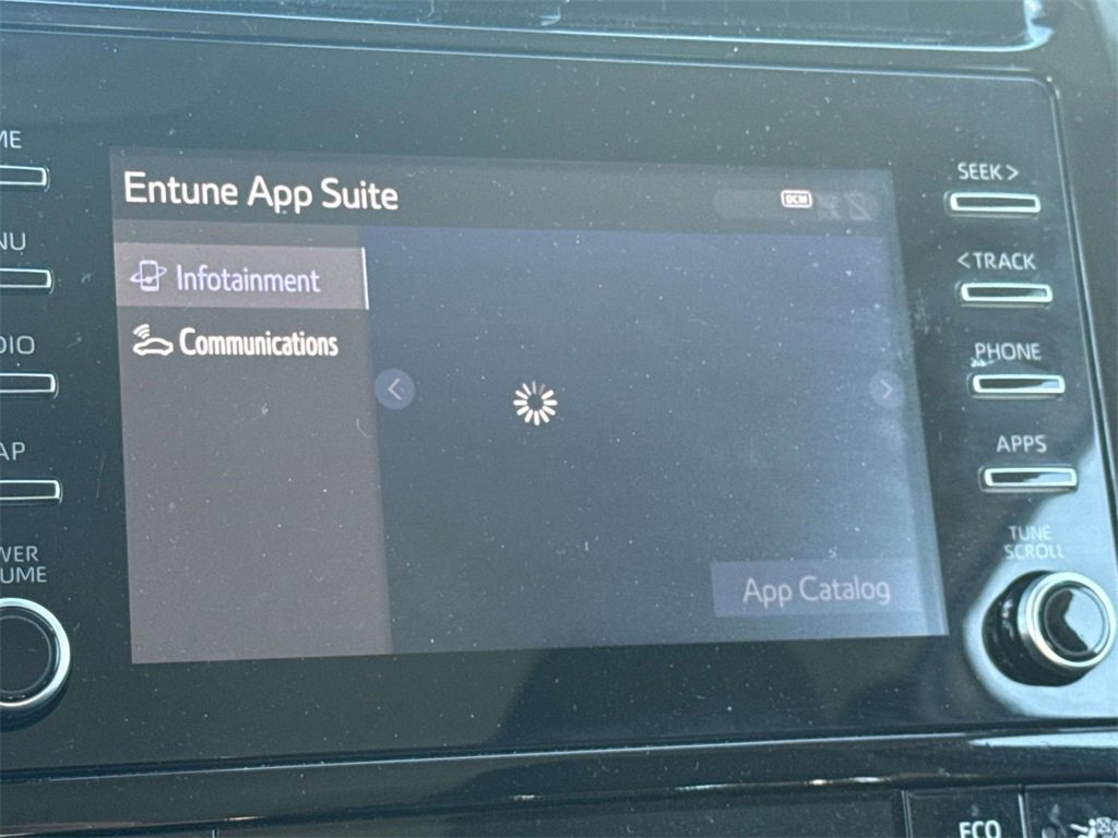 Certified 2020 Toyota Prius L Eco image 24