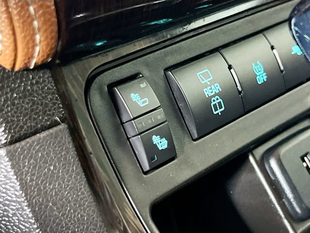 Used 2015 Chevrolet Traverse LT w/ Style and Technology Package AWD/4WD image 24