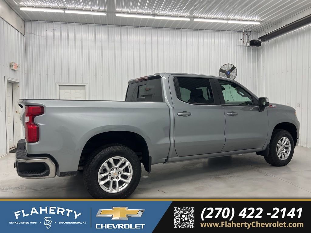 New 2026 Chevrolet Silverado 1500 LT image 2