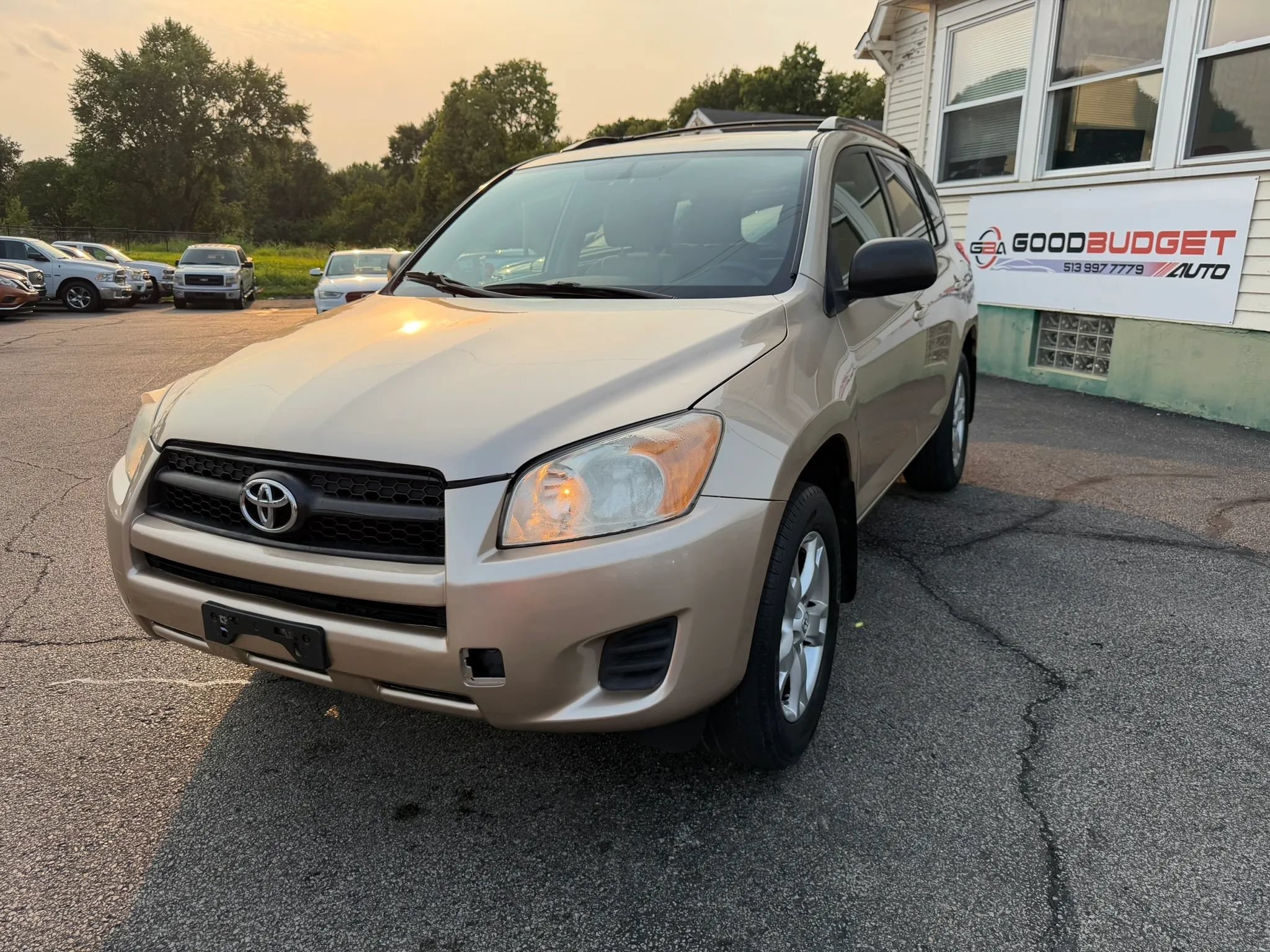 Used 2012 Toyota RAV4 4WD w/ Upgrade Value Pkg image 1