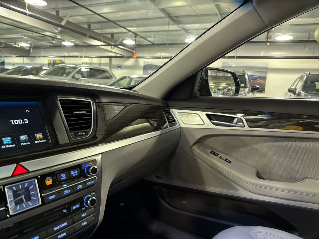 Used 2018 Genesis G80 3.8 w/ Option Group 02 RWD image 19