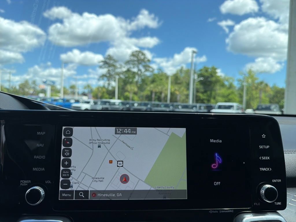 Used 2023 Kia Sorento SX image 31