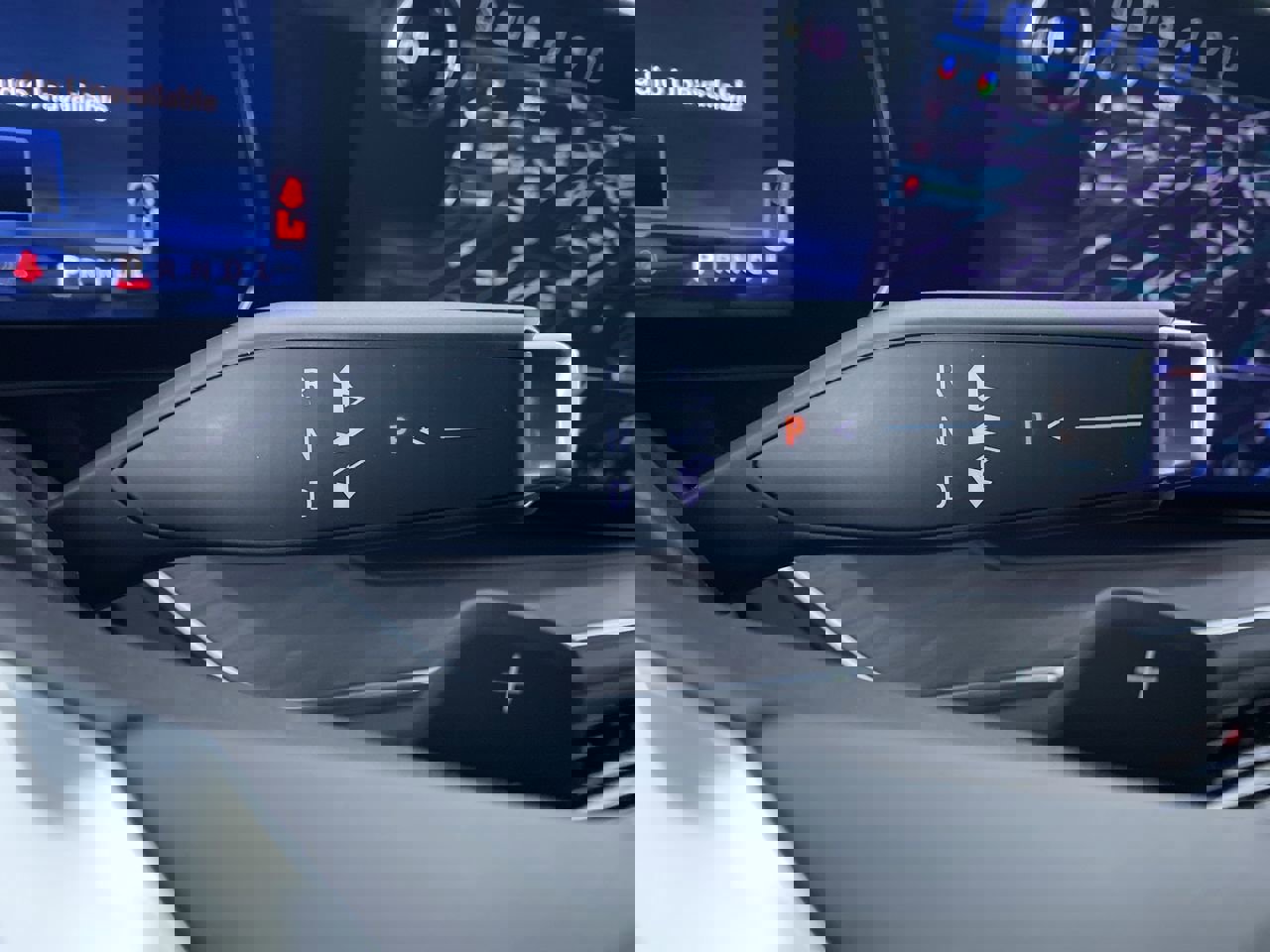 New 2026 Chevrolet Suburban Z71 image 8