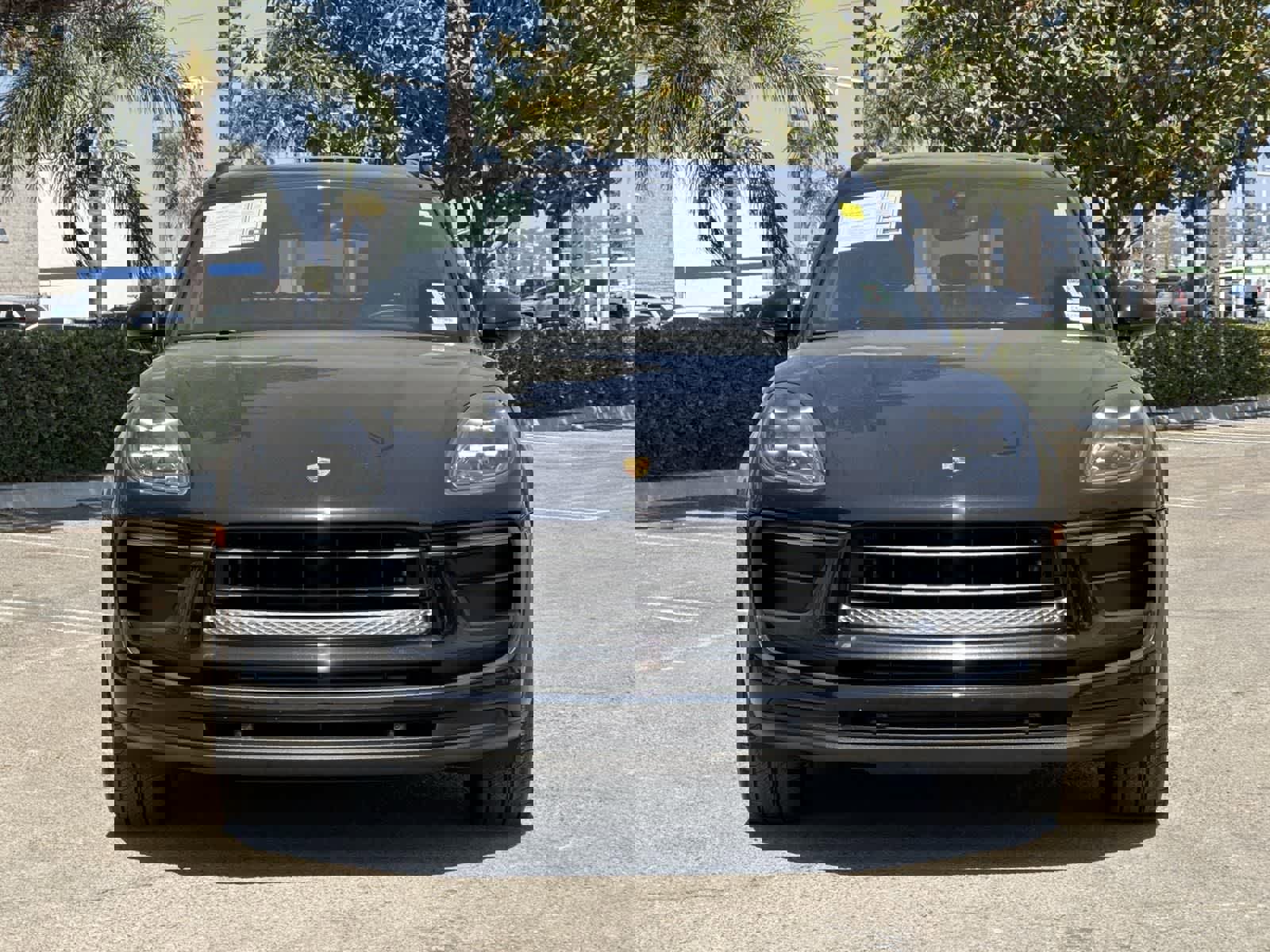 Used 2022 Porsche Macan image 2