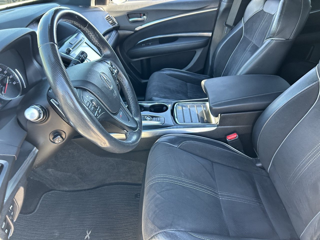 Used 2020 Acura MDX w/ Technology Package AWD/4WD image 30