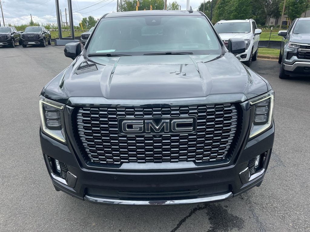 Used 2023 GMC Yukon XL Denali Ultimate image 7
