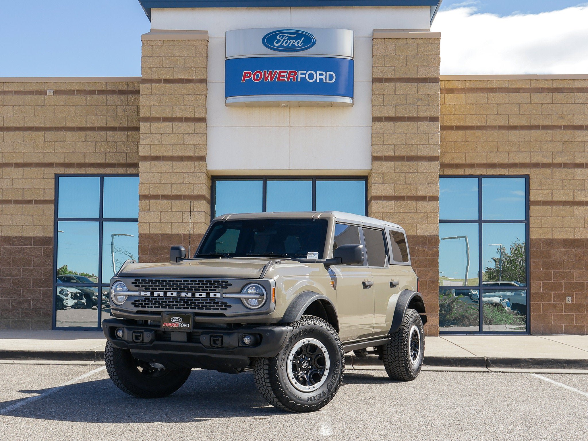 New 2026 Ford Bronco Badlands AWD/4WD image 2