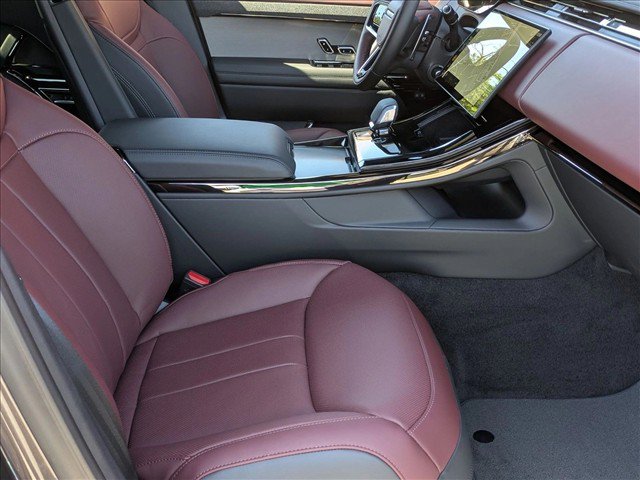 New 2026 Land Rover Range Rover Sport Dynamic SE AWD/4WD image 18