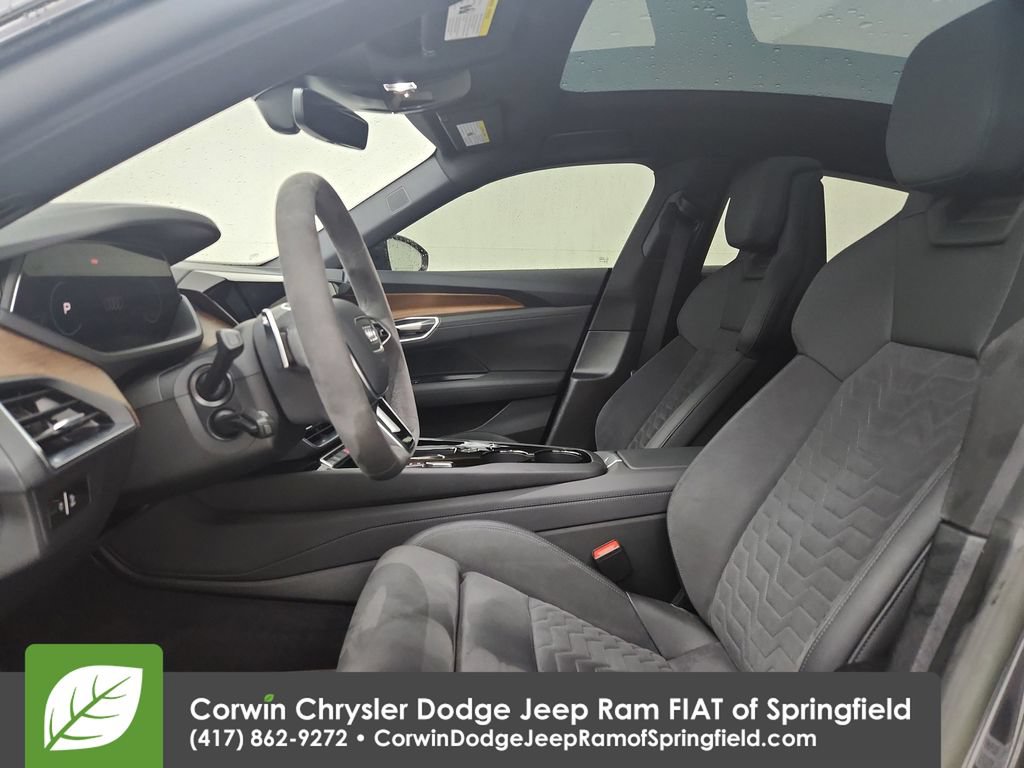 Used 2023 Audi e-tron GT Premium Plus AWD/4WD image 19