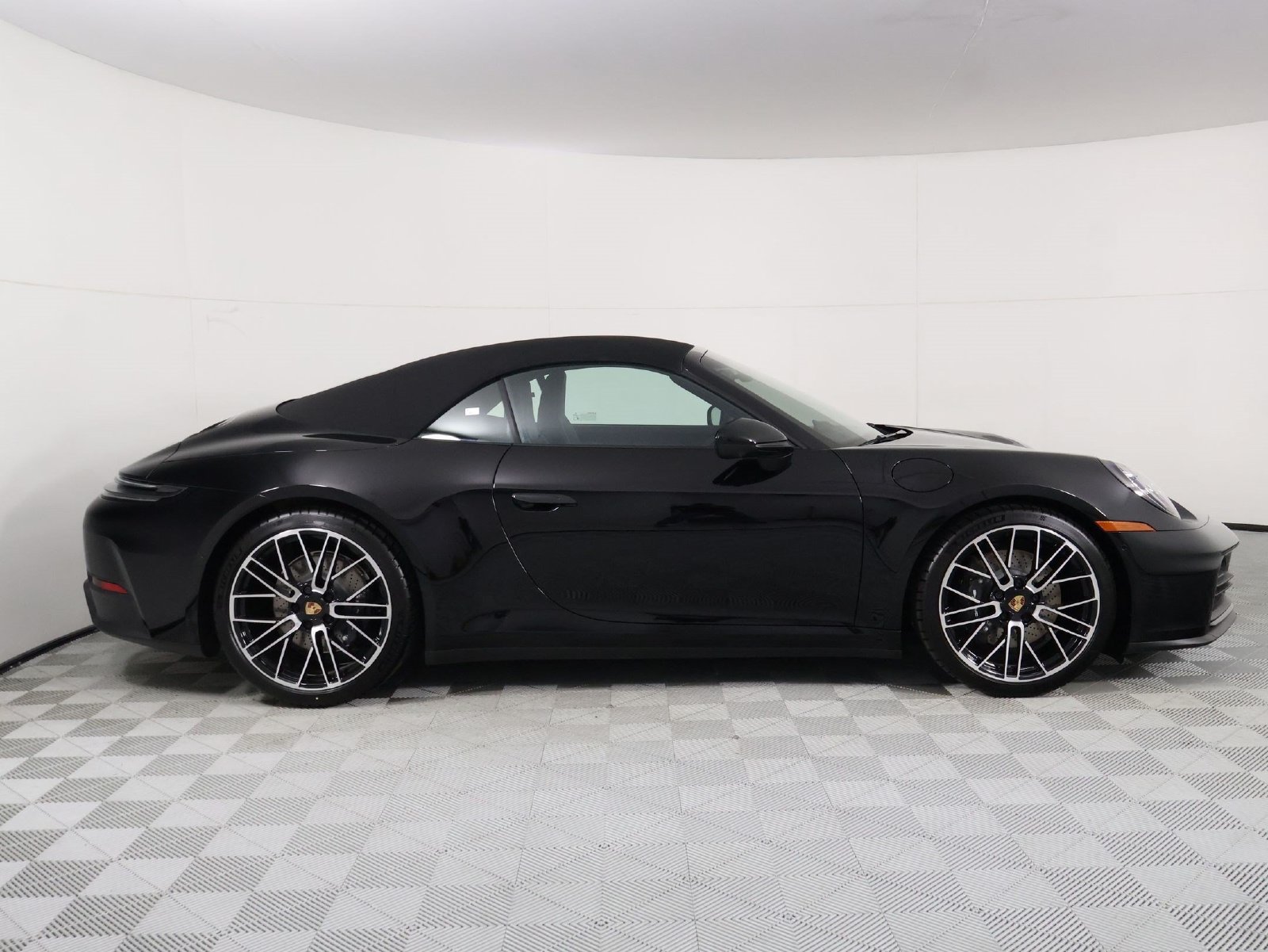 New 2026 Porsche 911 Carrera RWD image 8