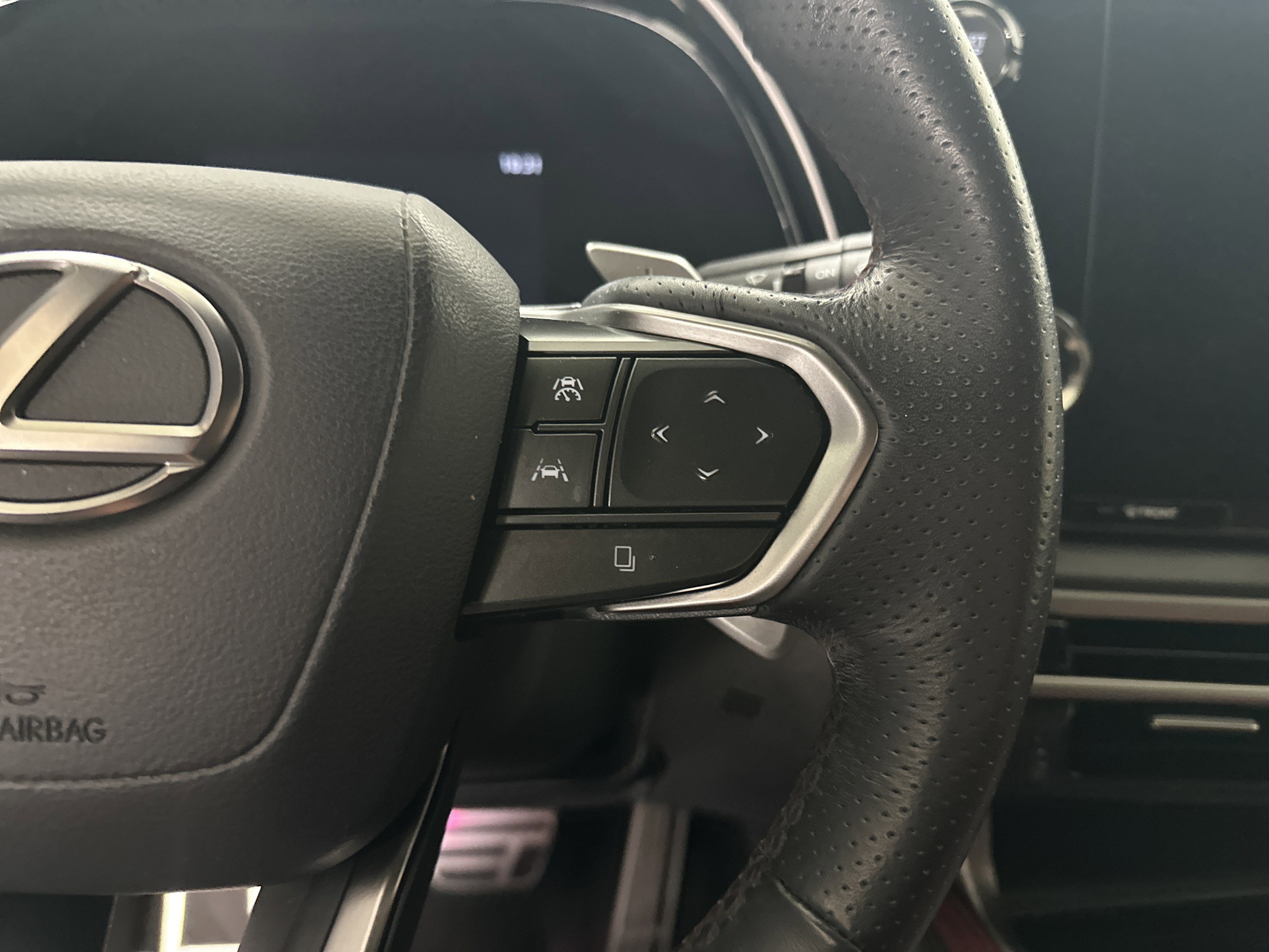 Used 2023 Lexus RX 350 F Sport w/ Cold Area Package image 20