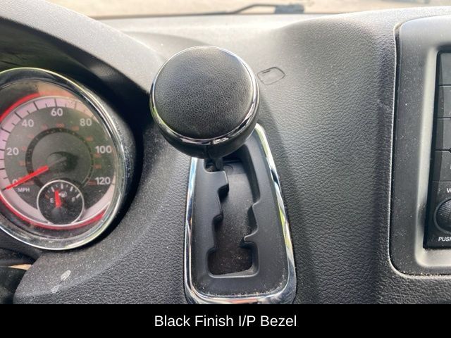 Used 2019 Dodge Grand Caravan SXT FWD image 18