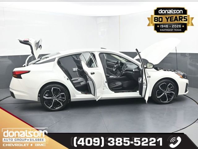Used 2024 Nissan Altima 2.5 SR AWD/4WD image 22