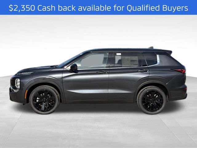 New 2026 Mitsubishi Outlander LE FWD image 2