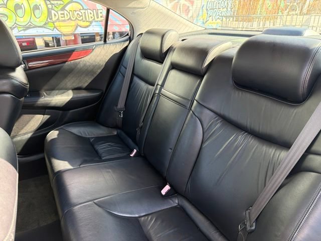 Used 2002 Lexus ES 330 w/ Premium Pkg FWD image 19