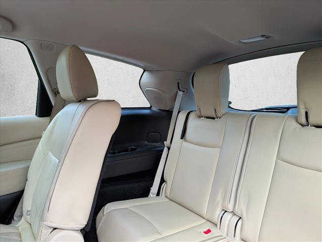 Used 2017 INFINITI QX60 Luxe w/ Premium Plus Package AWD/4WD image 16