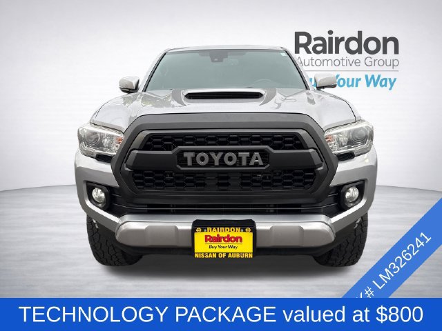 Used 2020 Toyota Tacoma TRD Sport w/ Technology Package AWD/4WD image 2